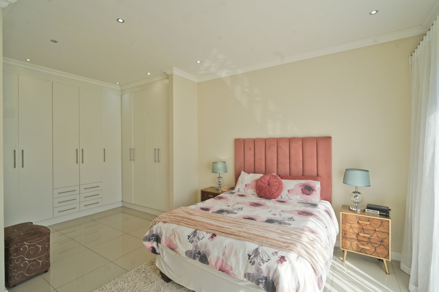 3 Bedroom Property for Sale in Winterstrand Eastern Cape